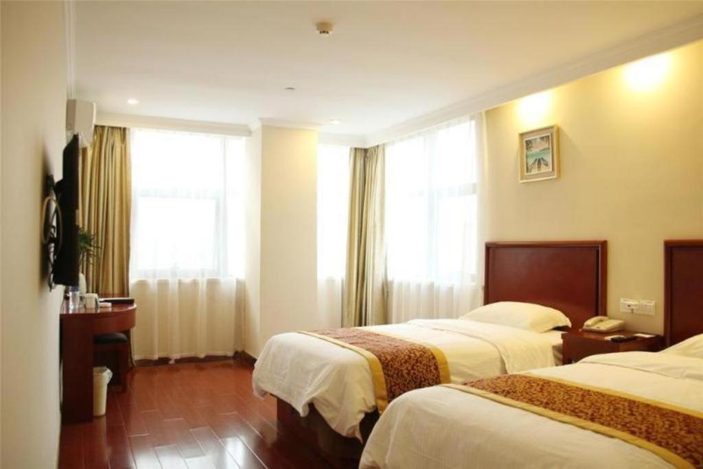 Greentree Inn Suzhou Railway Station North Square Haobainian Wedding Dress City Express Hotel Extérieur photo