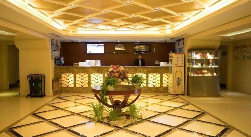 Greentree Inn Suzhou Railway Station North Square Haobainian Wedding Dress City Express Hotel Extérieur photo