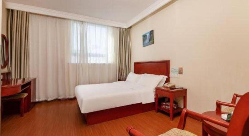 Greentree Inn Suzhou Railway Station North Square Haobainian Wedding Dress City Express Hotel Extérieur photo